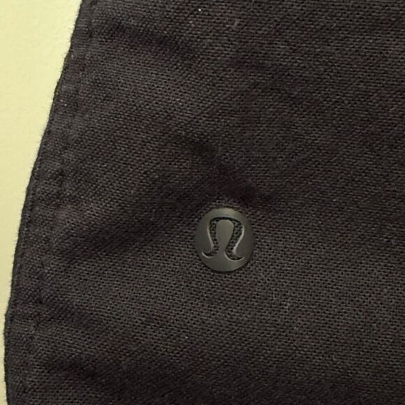Lululemon Cotton Blend Shorts in Black size 32 - Picture 4 of 5